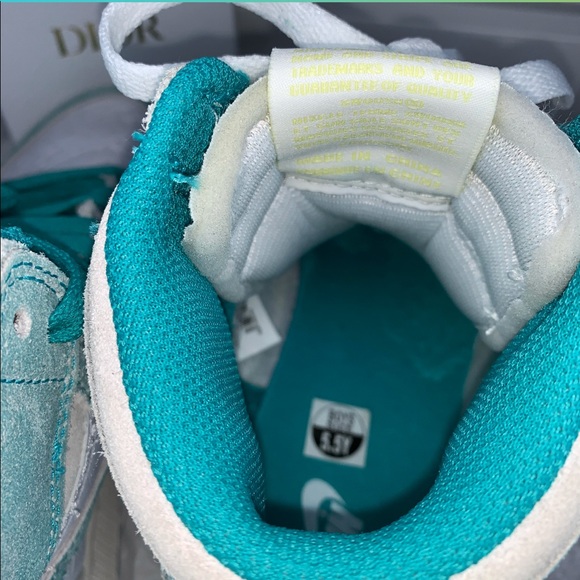 Jordan 1 Retro High Turbo Green 🥶🥶 - Picture 11 of 17